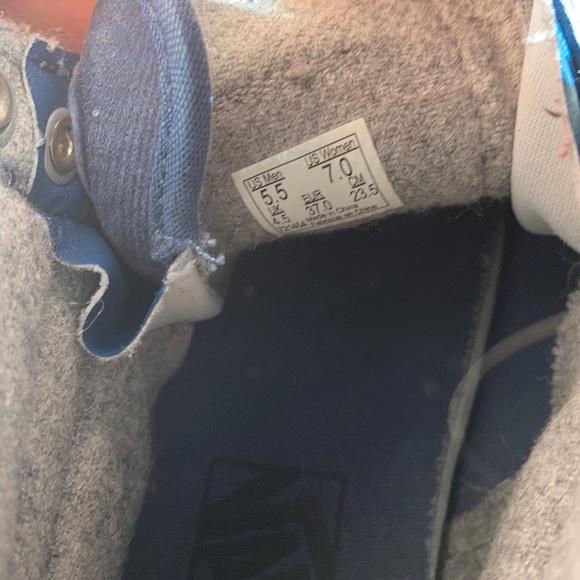 Corduroy sneakers - Picture 6 of 10